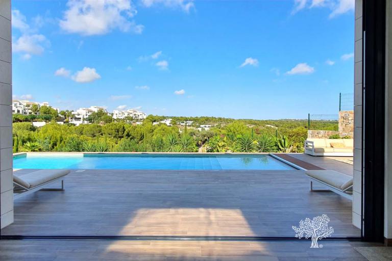 Villas - Resales - Las Colinas Golf - 042R
