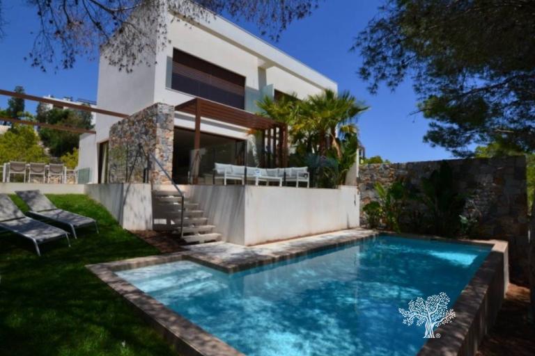 Villas - Resales - Las Colinas Golf - 048R