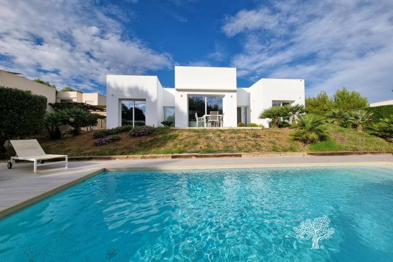 Villas - Resales - Las Colinas Golf - 055R