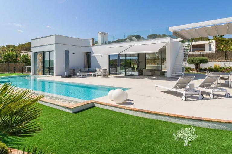 Villas - Reventas - Las Colinas Golf - 162R