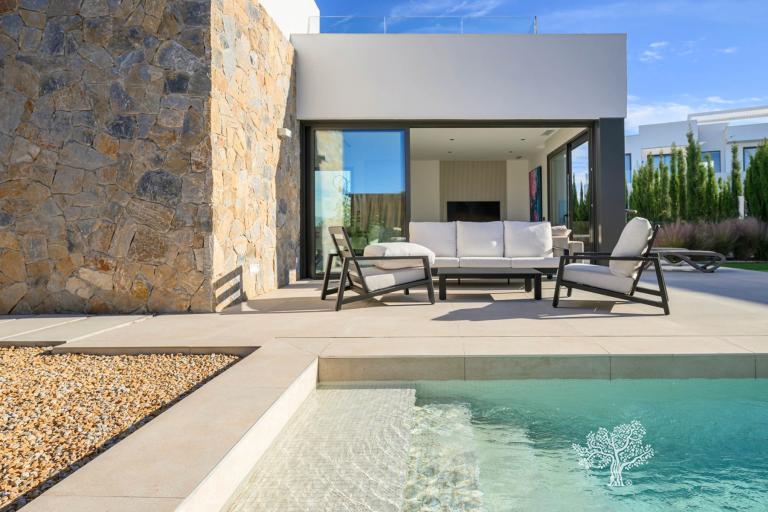 Villas - Reventas - Las Colinas Golf - 174R