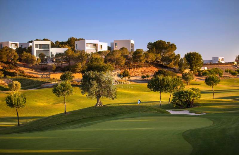 ¿Conoces nuestras casas en venta en Las Colinas Golf?