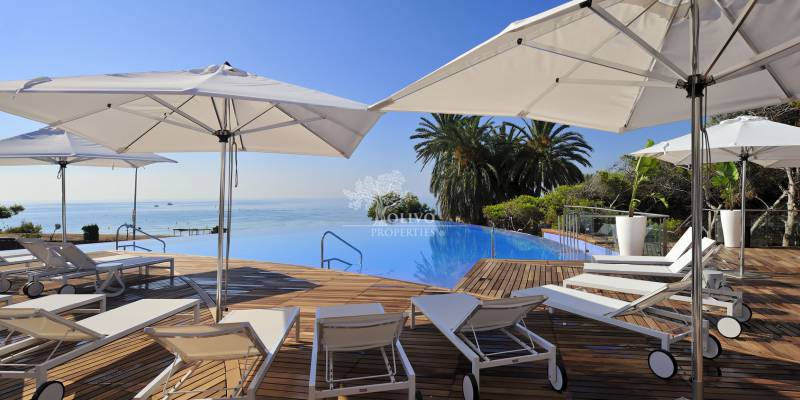 Genießen Sie das ganze Jahr über eine sonnige mediterrane Umgebung in den zum Verkauf stehenden Wohnungen im Golf von Las Colinas 