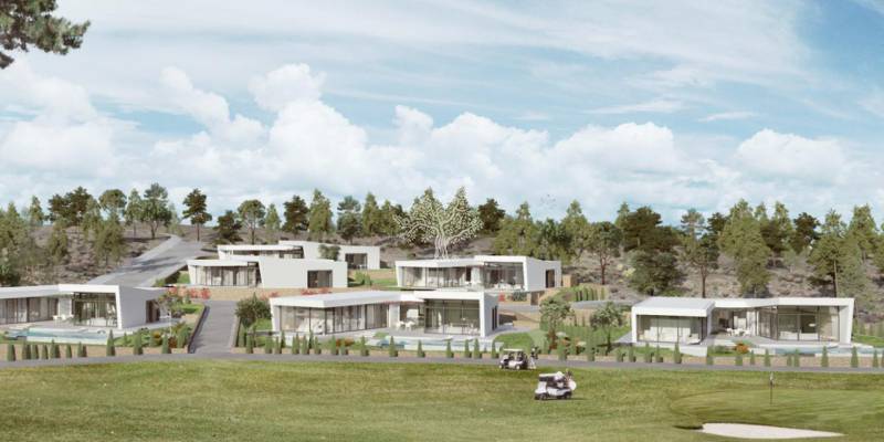 Waarom zijn de luxe villa's te koop in Las Colinas Golf Resort anders? Ontdek hun streven naar kwaliteit en integratie in de natuur
