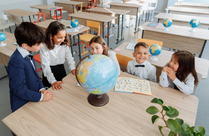 Did you know that there are prestigious international schools for your children near your new villa in Las Colinas Golf?